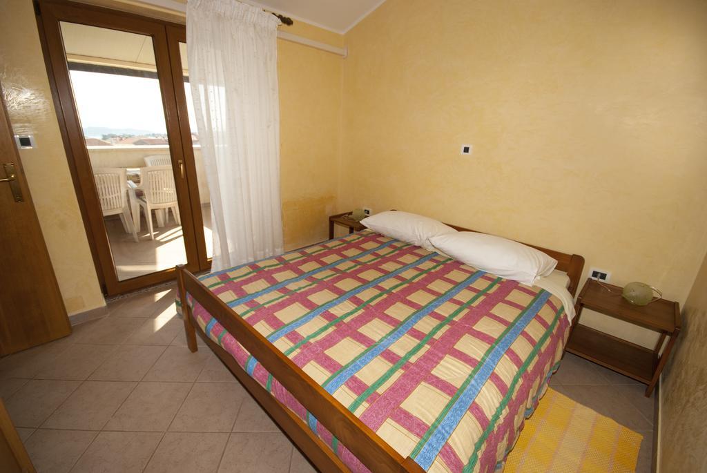 Guesthouse Villa Lena Premantura Quarto foto