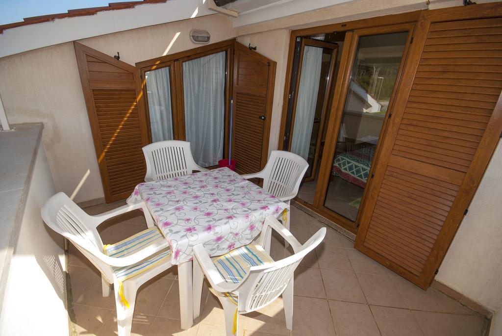 Guesthouse Villa Lena Premantura Exterior foto